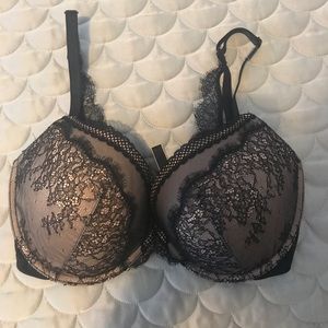 Victoria Secret Very Sexy Push up 34DDD NWT